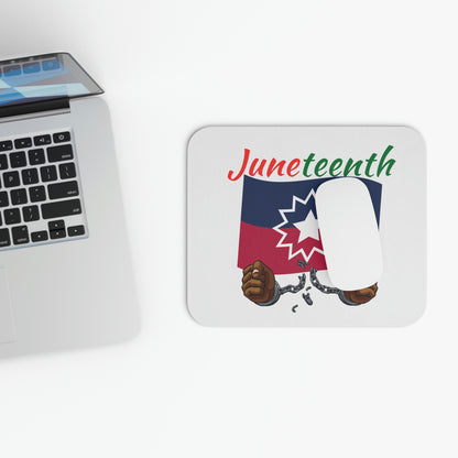 Juneteenth Breaking the Chains Mouse Pad (Rectangle)